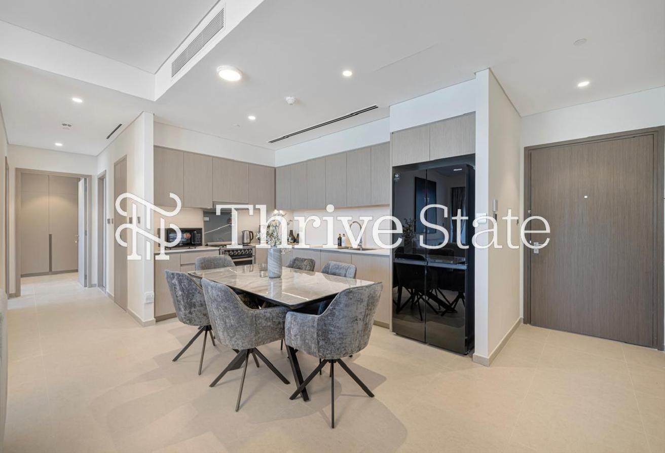 Stunning Burj Khalifa View| High Floor| Furnished photo 8