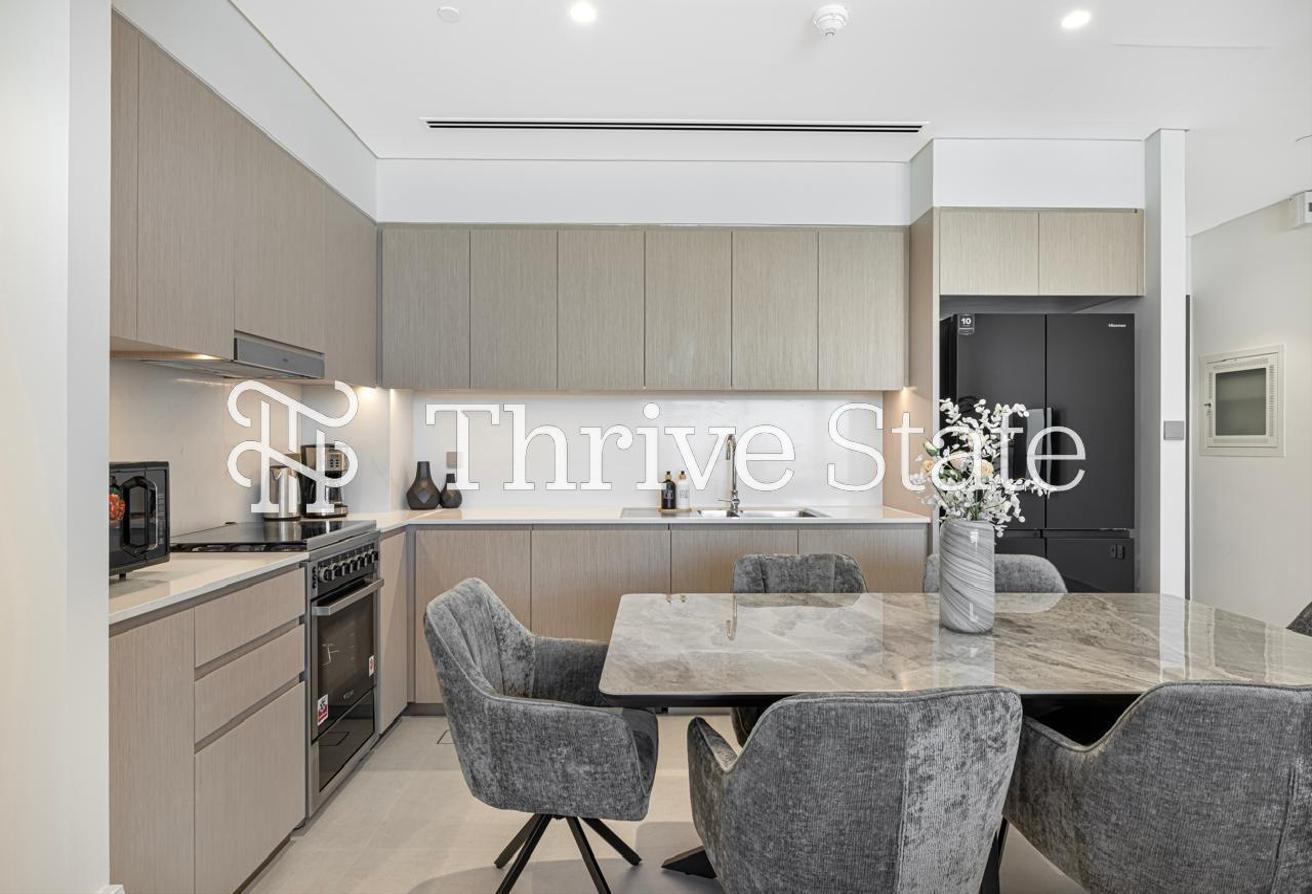 Stunning Burj Khalifa View| High Floor| Furnished photo 10