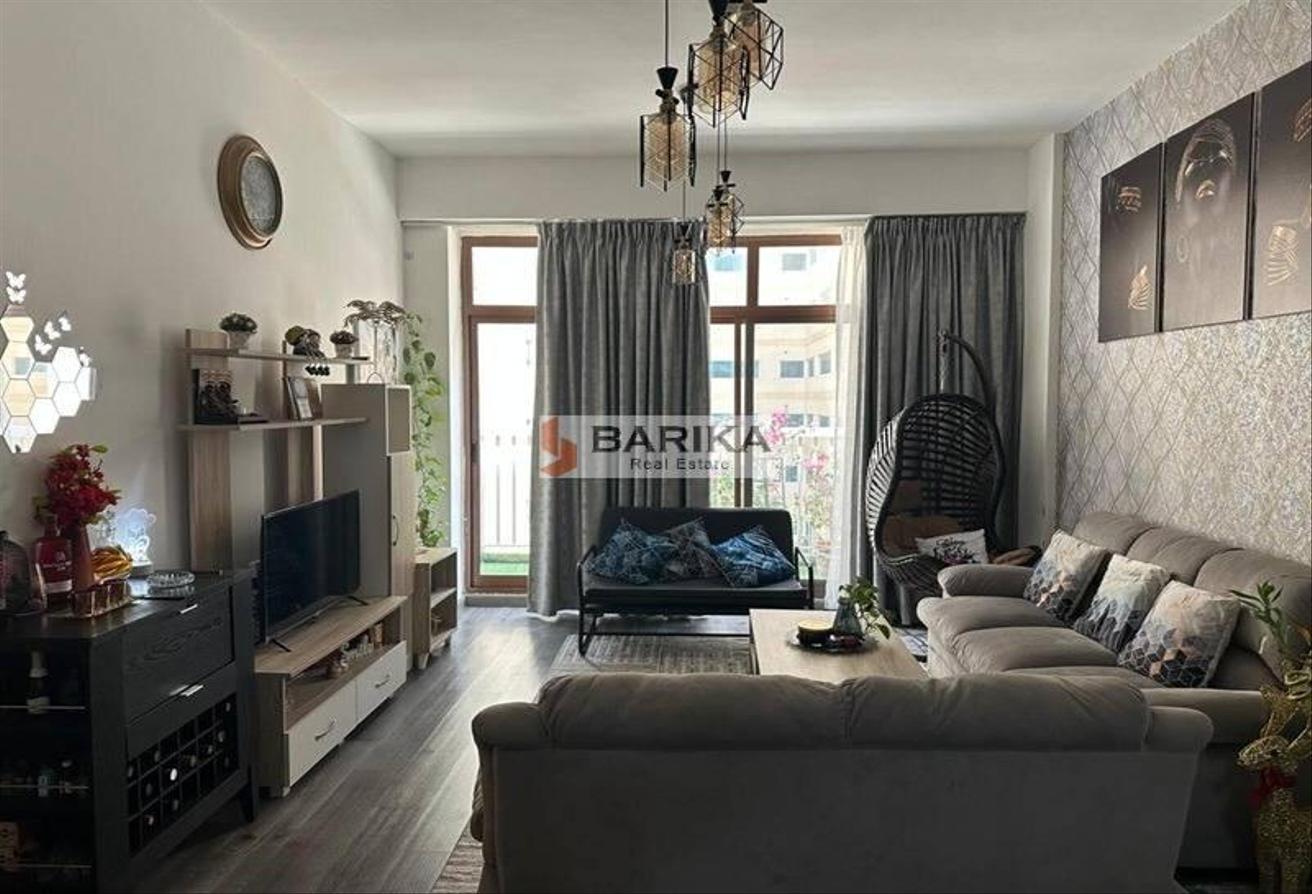 Spacious 1-Bedroom +Study Room in Laya Residence photo 5