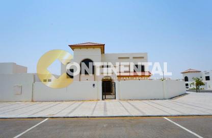 Villa - 6 Bedrooms - 7 Bathrooms for rent in Fay Alreeman - Al Shamkha - Abu Dhabi