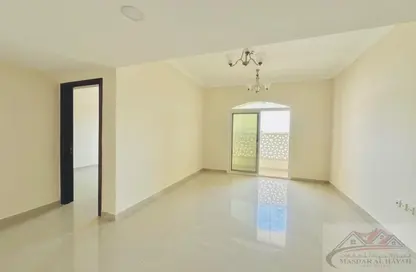 Apartment - 1 Bedroom - 2 Bathrooms for rent in Muwaileh 29 Building - Muwaileh - Sharjah