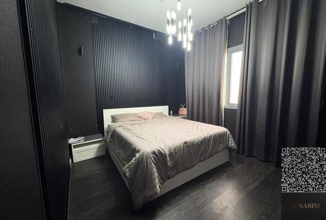 2Of0p7Ek32e - Property Main Image