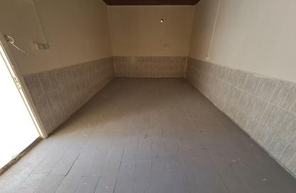 Villa - 5 Bedrooms - 5 Bathrooms for rent in Al Sabkha - Al Riqqa - Sharjah