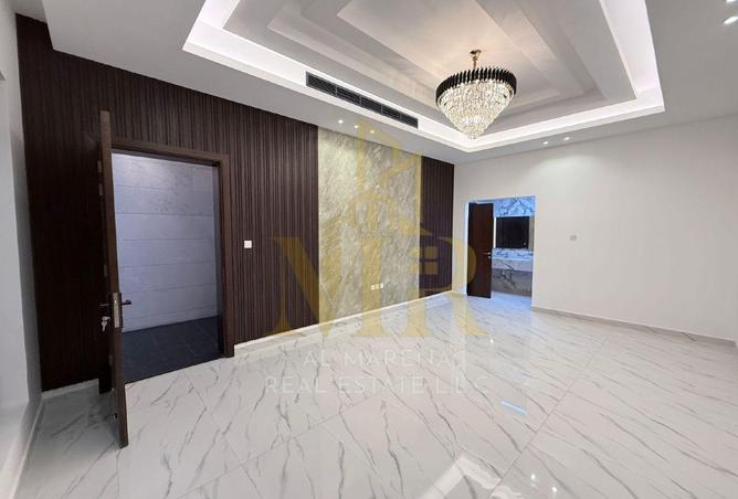 106432255 - Property Image 3