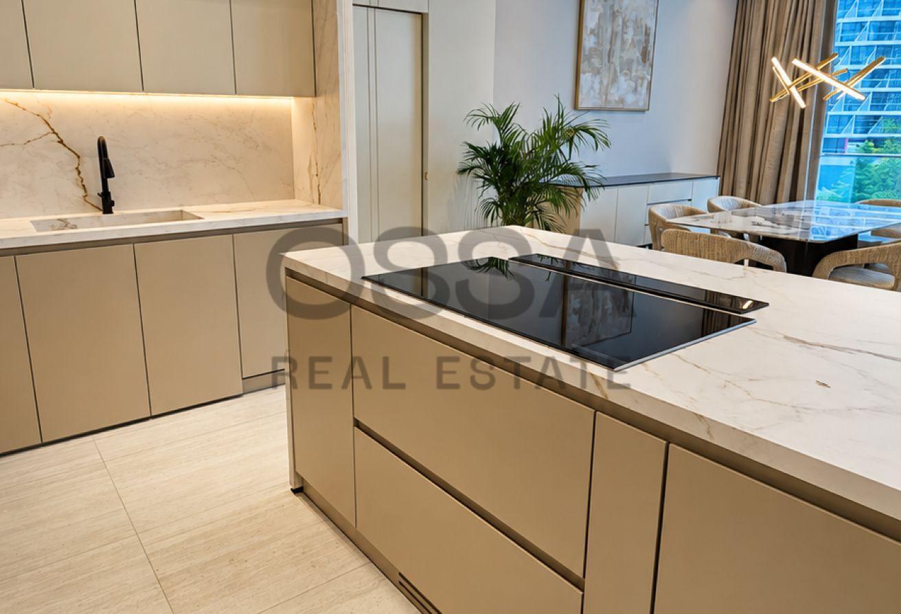 Fully Upgraded | Turnkey | West Beach View photo 8