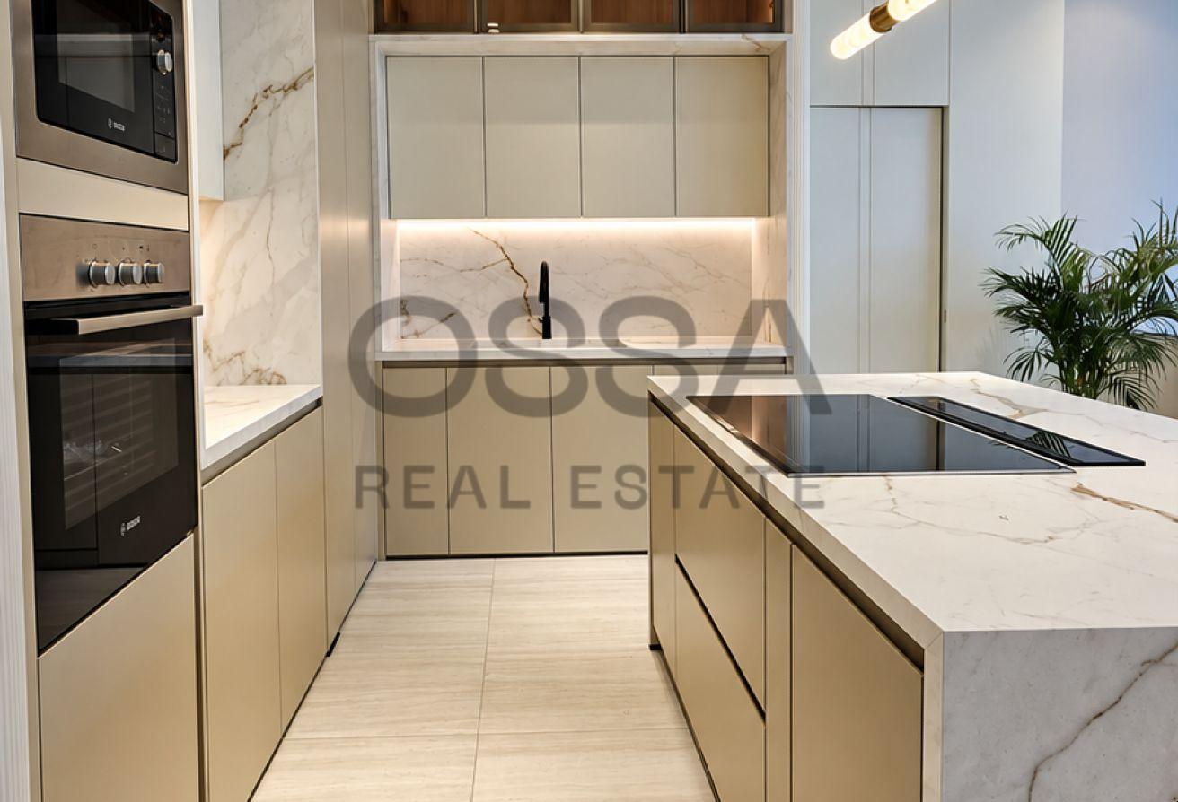 Fully Upgraded | Turnkey | West Beach View photo 6