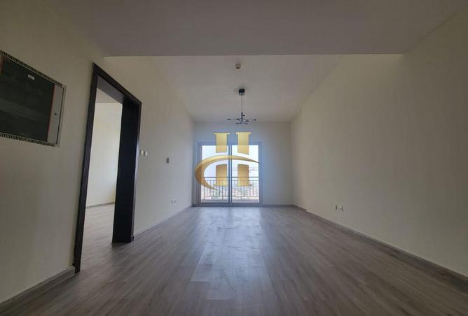 76584430 - صورة العقار 2