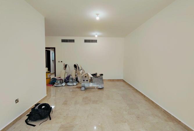 83212920 - صورة العقار 2