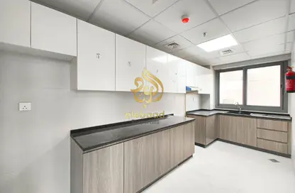 شقة - غرفة نوم - 2 حمامات للايجار في المدينة العالمية المرحلة 2 - 4 الورسان - الورسان - دبي