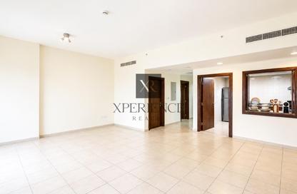 Apartment - 2 Bedrooms - 3 Bathrooms for rent in Executive Tower M - Executive Towers - Business Bay - Dubai