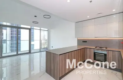 Apartment - 1 Bedroom - 2 Bathrooms for rent in Royal Regency - Business Bay - Dubai