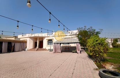 Villa - 3 - 4 for rent in Al Qarayen 2 - Al Qarain - Sharjah Villa - 3 - 4 for rent in Al Qarayen 2 - Al Qarain - Sharjah