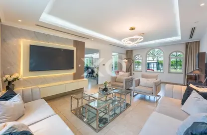 Villa - 3 Bedrooms - 4 Bathrooms for rent in Legacy Small - Legacy - Jumeirah Park - Dubai
