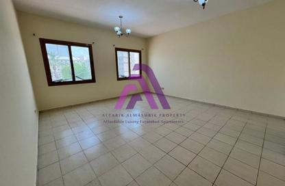 Apartment - Studio - 1 for rent in Building S09 - Spain Cluster - International City - Dubai