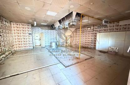 Shop - Studio - 2 for rent in Industrial Area 18 - Sharjah Industrial Area - Sharjah