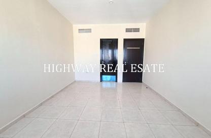 Apartment - 1 - 2 for rent in Al Nada Tower - Al Nahda - Sharjah