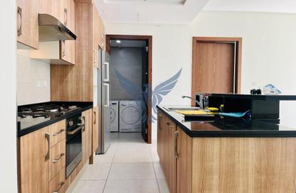 Apartment - 1 Bedroom - 2 Bathrooms for rent in Guardian Towers - Danet Abu Dhabi - Abu Dhabi