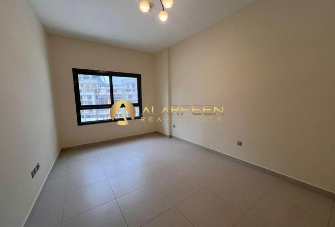 73121245 - Property Image 3