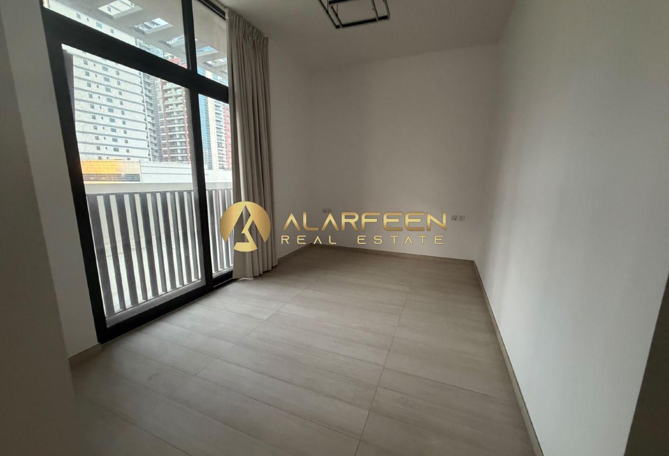 Community View | Fitted Kitchen | Prime Location photo 9