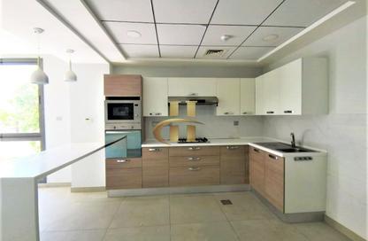 Villa - 4 Bedrooms - 6 Bathrooms for rent in Garden Lane Villas - District 15 - Jumeirah Village Circle - Dubai Villa - 4 Bedrooms - 6 Bathrooms for rent in Garden Lane Villas - District 15 - Jumeirah Village Circle - Dubai