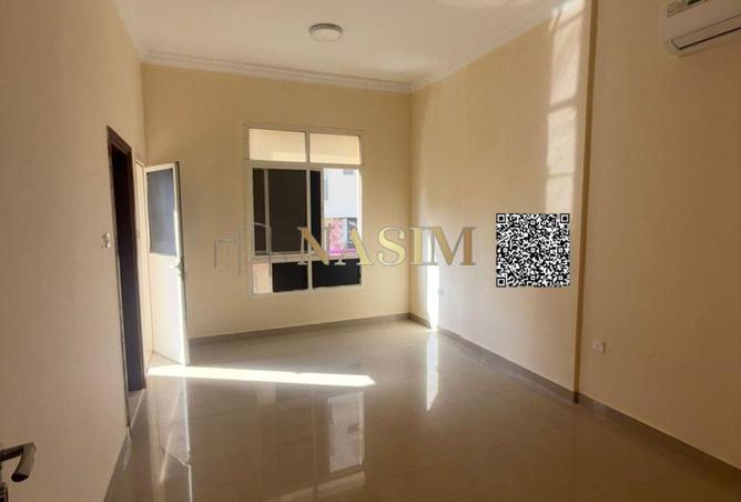 73858171 - Property Main Image