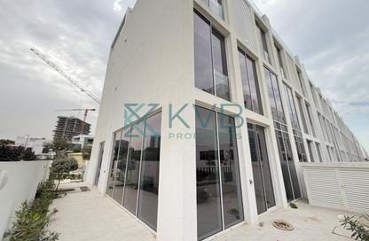 Townhouse - 4 Bedrooms - 5 Bathrooms for sale in Ixora - Al Barari - Dubai