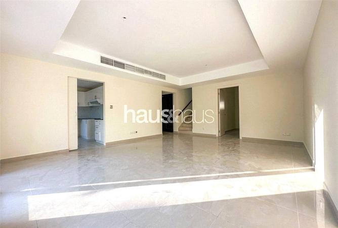 83232191 - Property Image 3