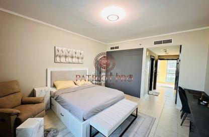 Apartment - Studio - 1 for rent in The Links Canal Apartments - The Links - The Views - Dubai Apartment - Studio - 1 for rent in The Links Canal Apartments - The Links - The Views - Dubai