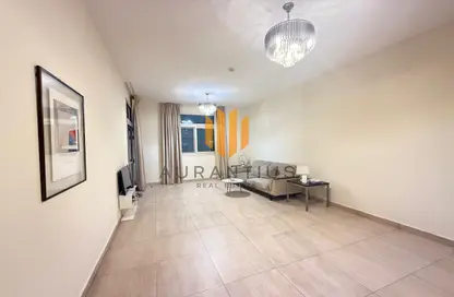 Apartment - 2 Bedrooms - 3 Bathrooms for rent in Daisy - Al Furjan - Dubai