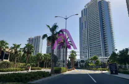 Apartment - 2 Bedrooms - 2 Bathrooms for rent in Golf Vita Tower A - Golf Vita - DAMAC Hills - Dubai