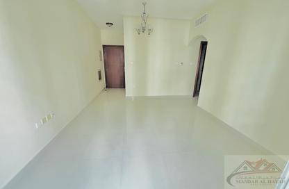 Apartment - 1 Bedroom - 1 Bathroom for rent in SG Muwaileh Building - Muwaileh - Sharjah