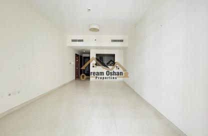 Apartment - 1 - 2 for rent in Al Waleed Garden 1 - Al Waleed Garden - Al Jaddaf - Dubai