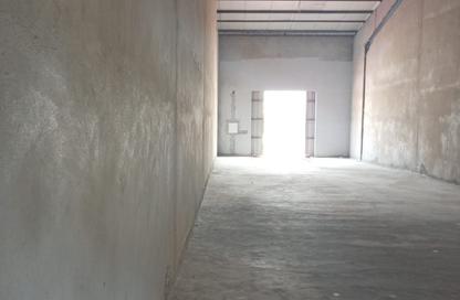 Warehouse - Studio - 2 for rent in Al Jurf Industrial 1 - Al Jurf Industrial - Ajman