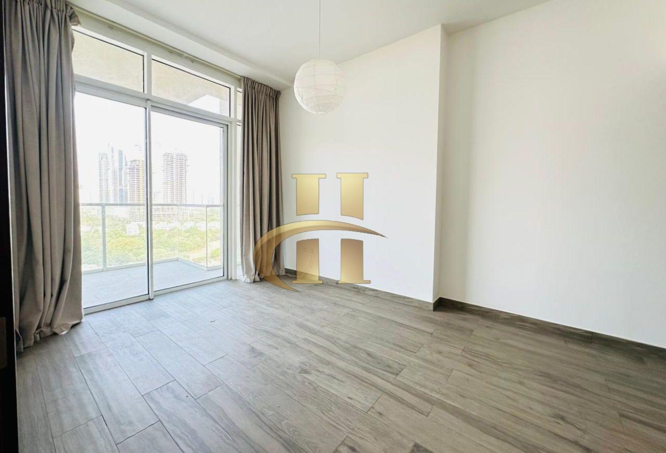 Huge Apartment-Fitted Kitchen-Best Deal-Book Now photo 5
