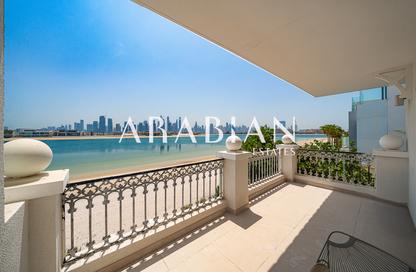 Villa - 5 Bedrooms - 6 Bathrooms for rent in Garden Homes Frond M - Garden Homes - Palm Jumeirah - Dubai Villa - 5 Bedrooms - 6 Bathrooms for rent in Garden Homes Frond M - Garden Homes - Palm Jumeirah - Dubai