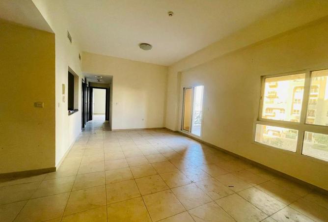 16300351 - صورة العقار 2