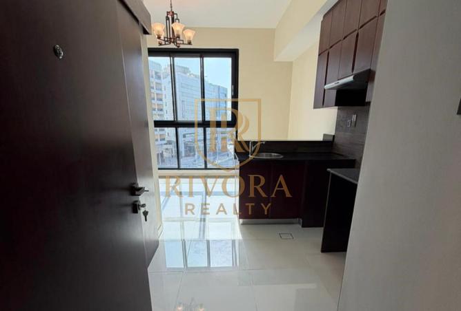 91803278 - Property Image 2