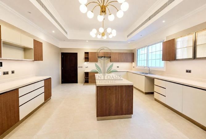 83661110 - Property Image 3