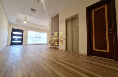 Villa - 4 - 6 for rent in Park Villas 6 - District 14 - Jumeirah Village Circle - Dubai