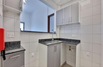 Apartment - 1 Bedroom - 2 Bathrooms for rent in Jumeirah Garden City - Al Satwa - Dubai