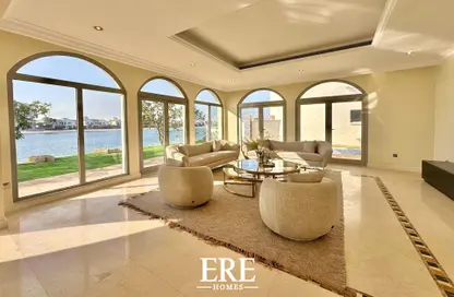 Villa - 4 Bedrooms - 5 Bathrooms for rent in Garden Homes Frond C - Garden Homes - Palm Jumeirah - Dubai