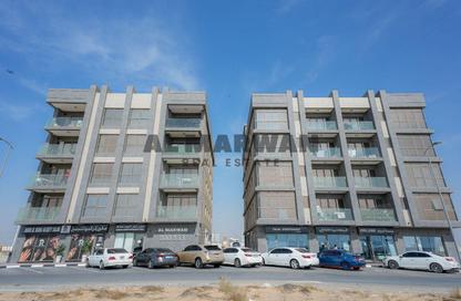 Apartment - 3 Bedrooms - 4 Bathrooms for rent in Tilal City A - Tilal City - Sharjah