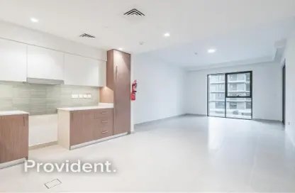 Apartment - 1 Bedroom - 1 Bathroom for rent in Seagate Building 1 - Seagate - Mina Rashid - Dubai