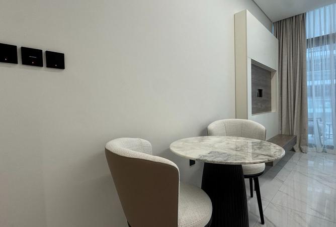Brand new Fully Furnished / Handover in Aug photo 3