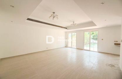 Townhouse - 3 - 2 for rent in Springs 5 - The Springs - Dubai