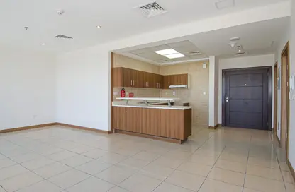 Apartment - 1 Bedroom - 2 Bathrooms for sale in Sulafa Tower - Dubai Marina - Dubai