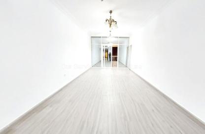 Apartment - 3 - 4 for rent in New Al Taawun Road - Al Taawun - Sharjah