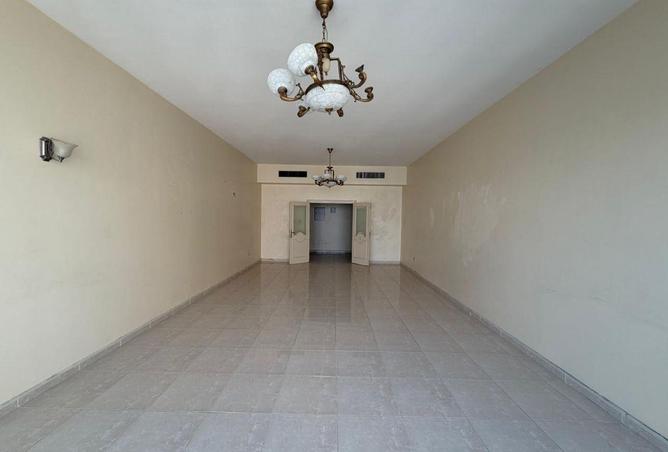 69893582 - Property Image 3