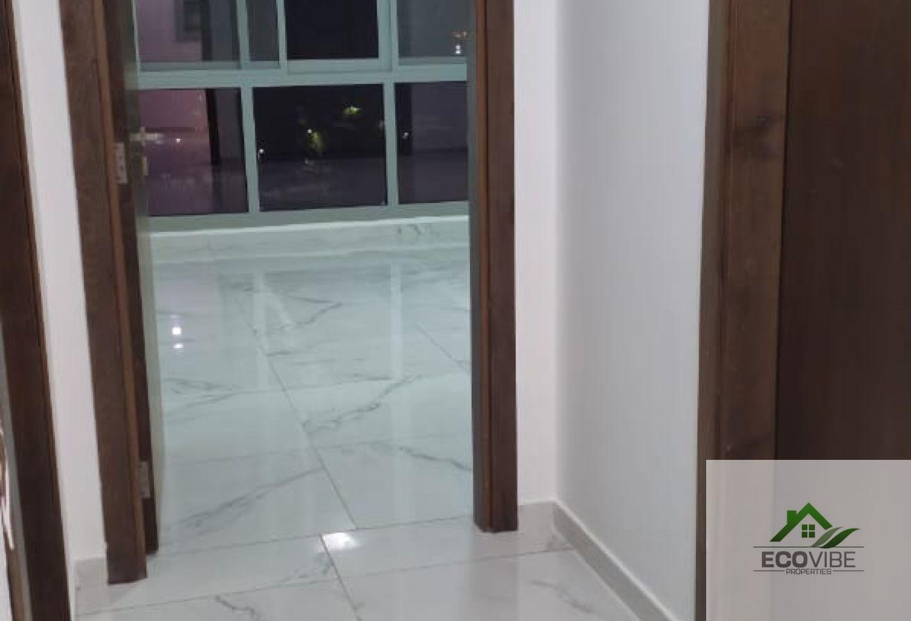 Bright 2BR Apartment + Maid | Downtown & Road View photo 9