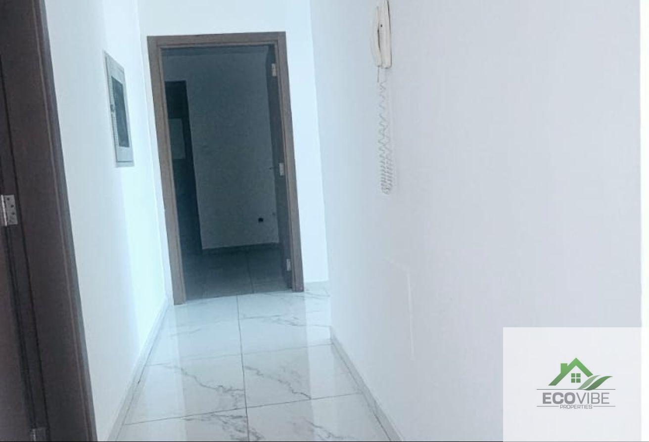 Bright 2BR Apartment + Maid | Downtown & Road View photo 13